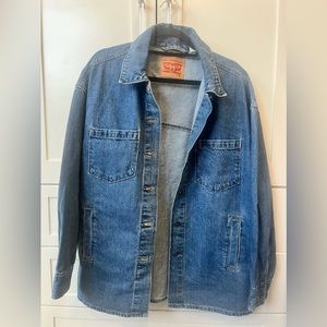 Levi's Women's Denim Shirt Jacket